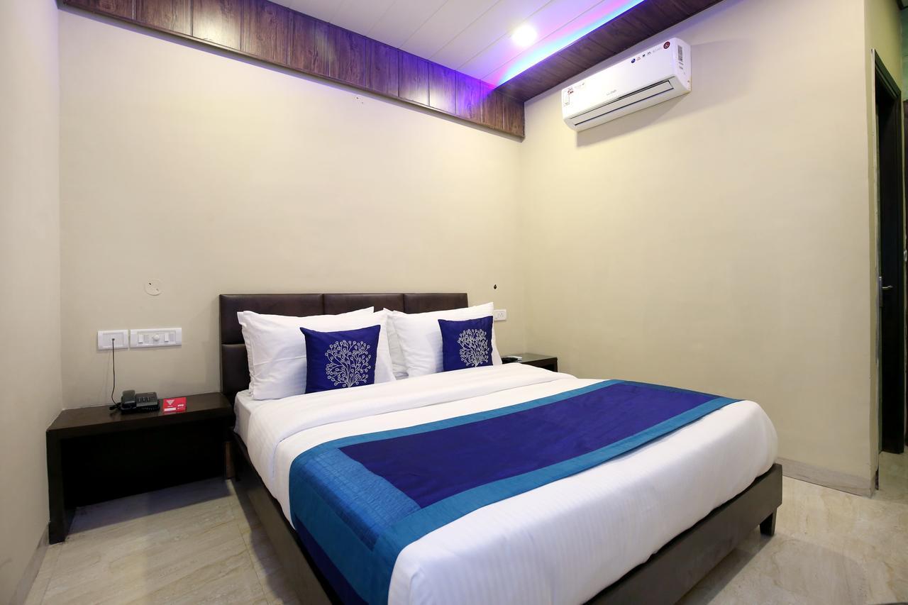 Capital O 9822 Hotel Seven Chandigarh Luaran gambar