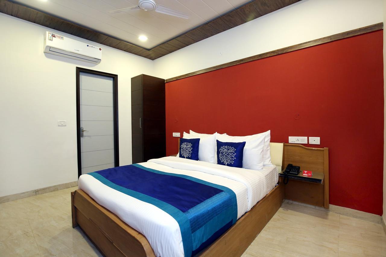 Capital O 9822 Hotel Seven Chandigarh Luaran gambar