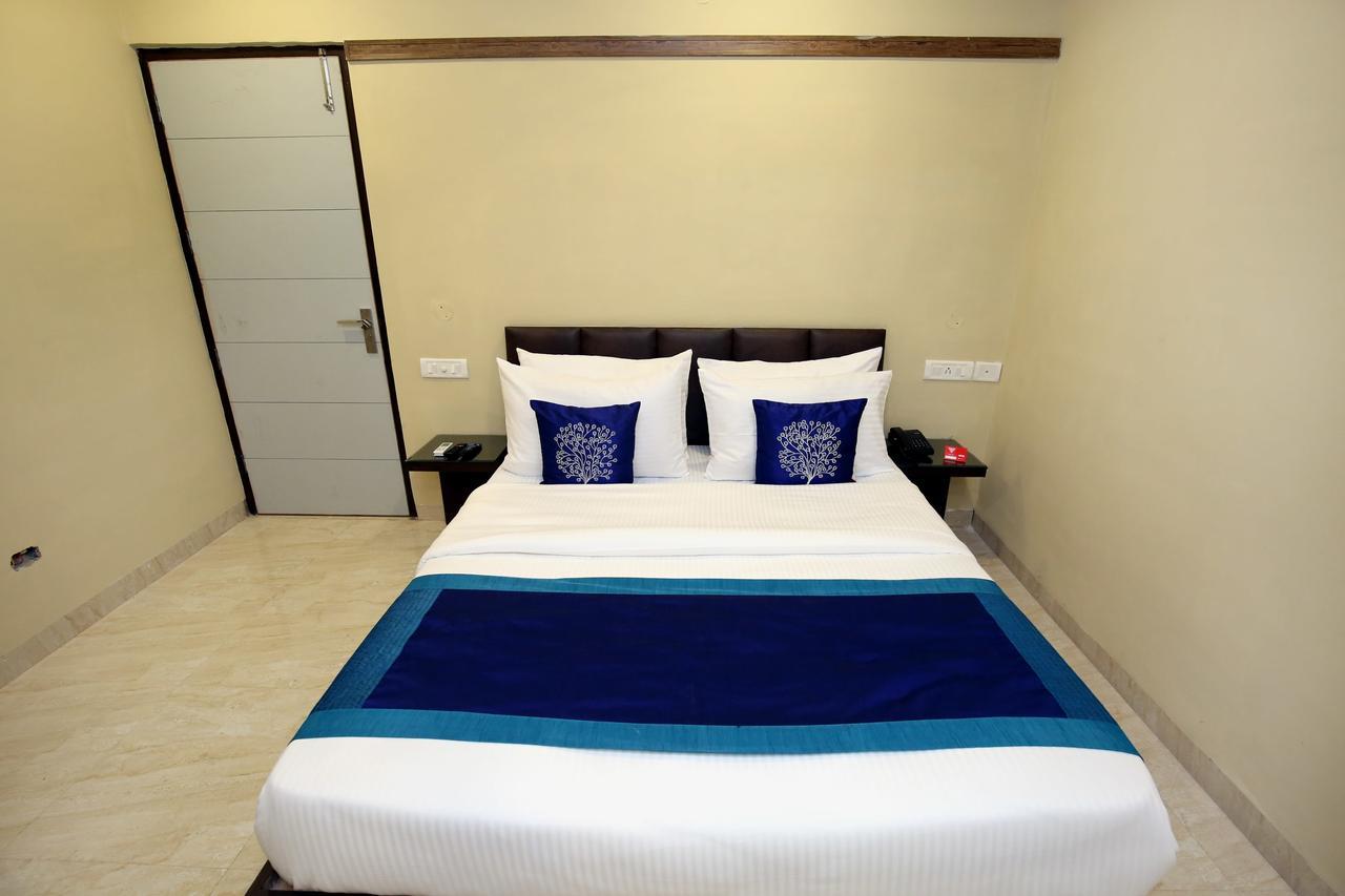 Capital O 9822 Hotel Seven Chandigarh Luaran gambar