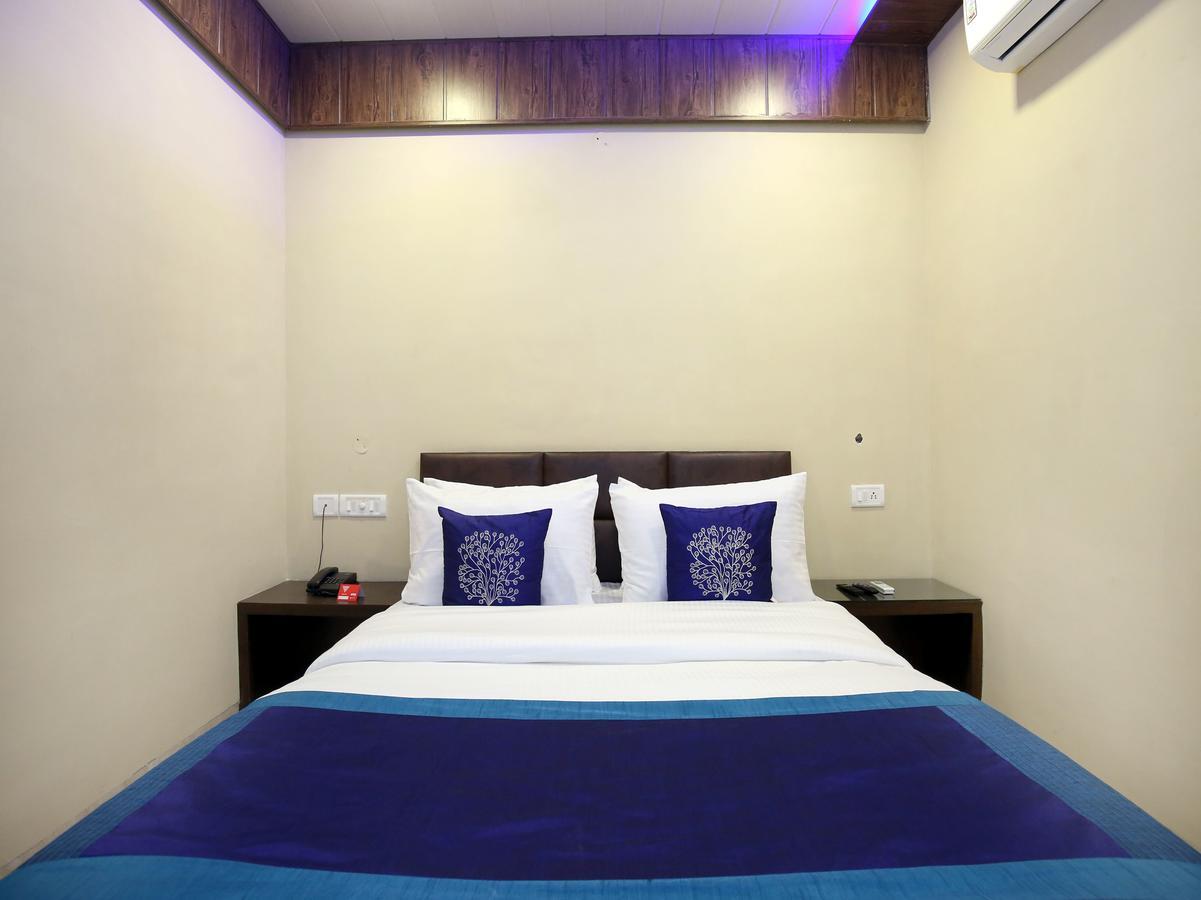Capital O 9822 Hotel Seven Chandigarh Luaran gambar